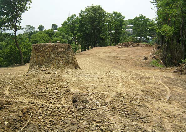 Upper entrance to campus